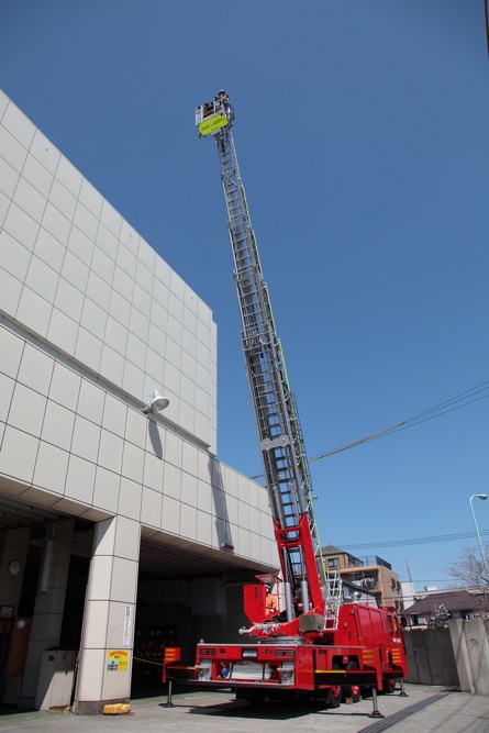 「はしご車」搭乗体験