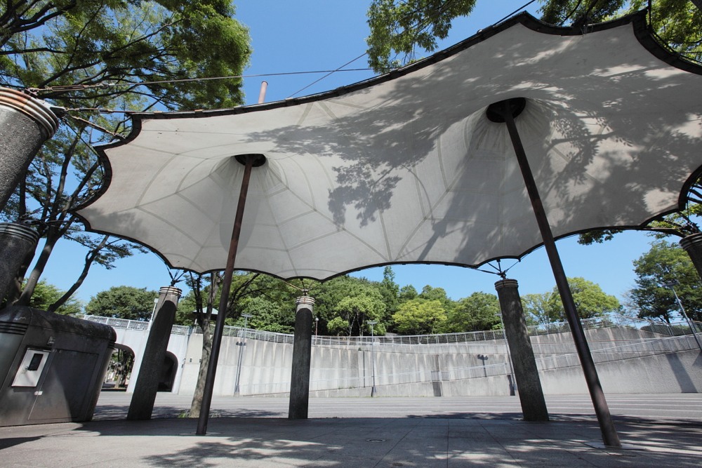 城山公園の広場