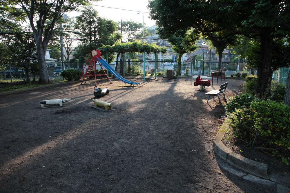 下平尾児童公園